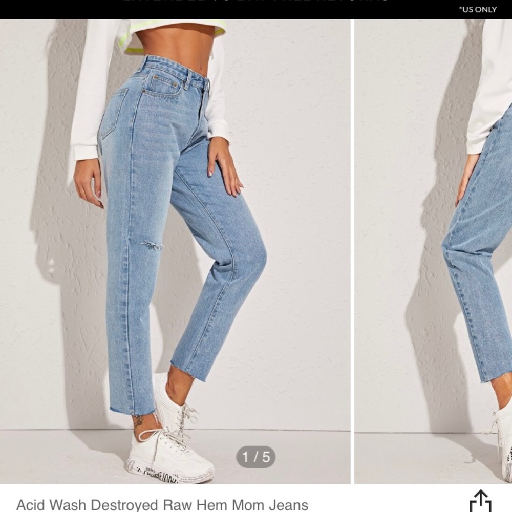 Light wash mom jeans